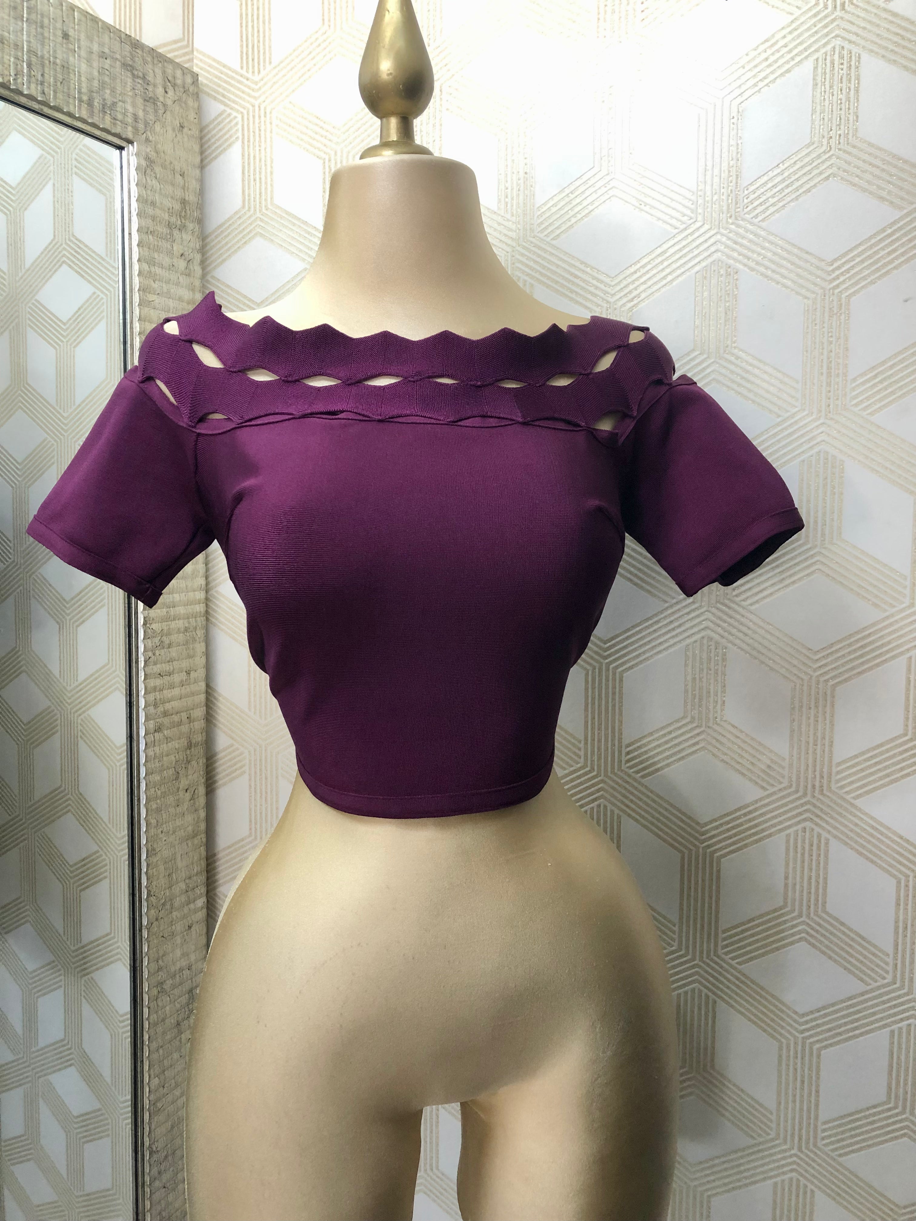 Blusa Violeta Corta Tela Vandage